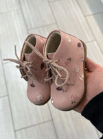 Load image into Gallery viewer, Emel Pink Floral Embroidered Baby Bootie
