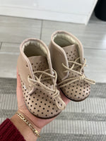 Load image into Gallery viewer, Emel Nude Perf Baby Shoe
